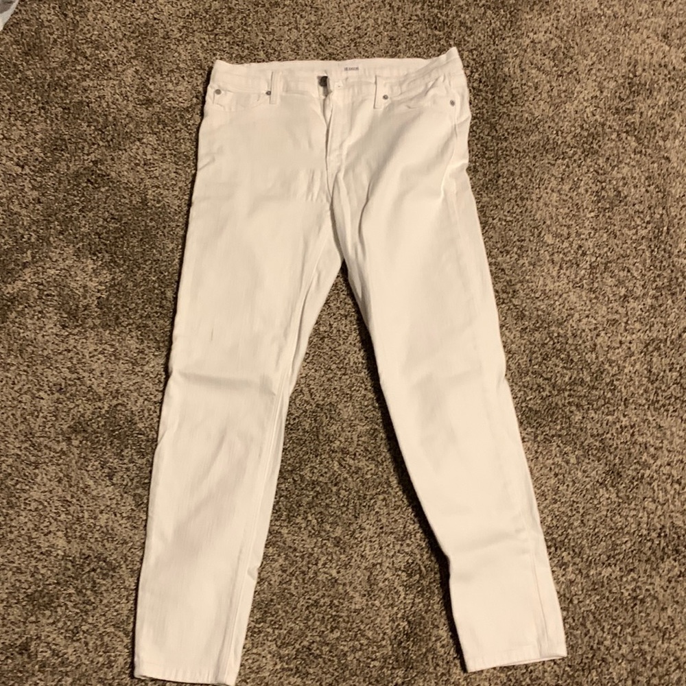 Never worn white Hudson jeans